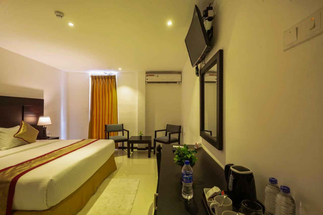 Hotel Saveira Colombo Exterior foto